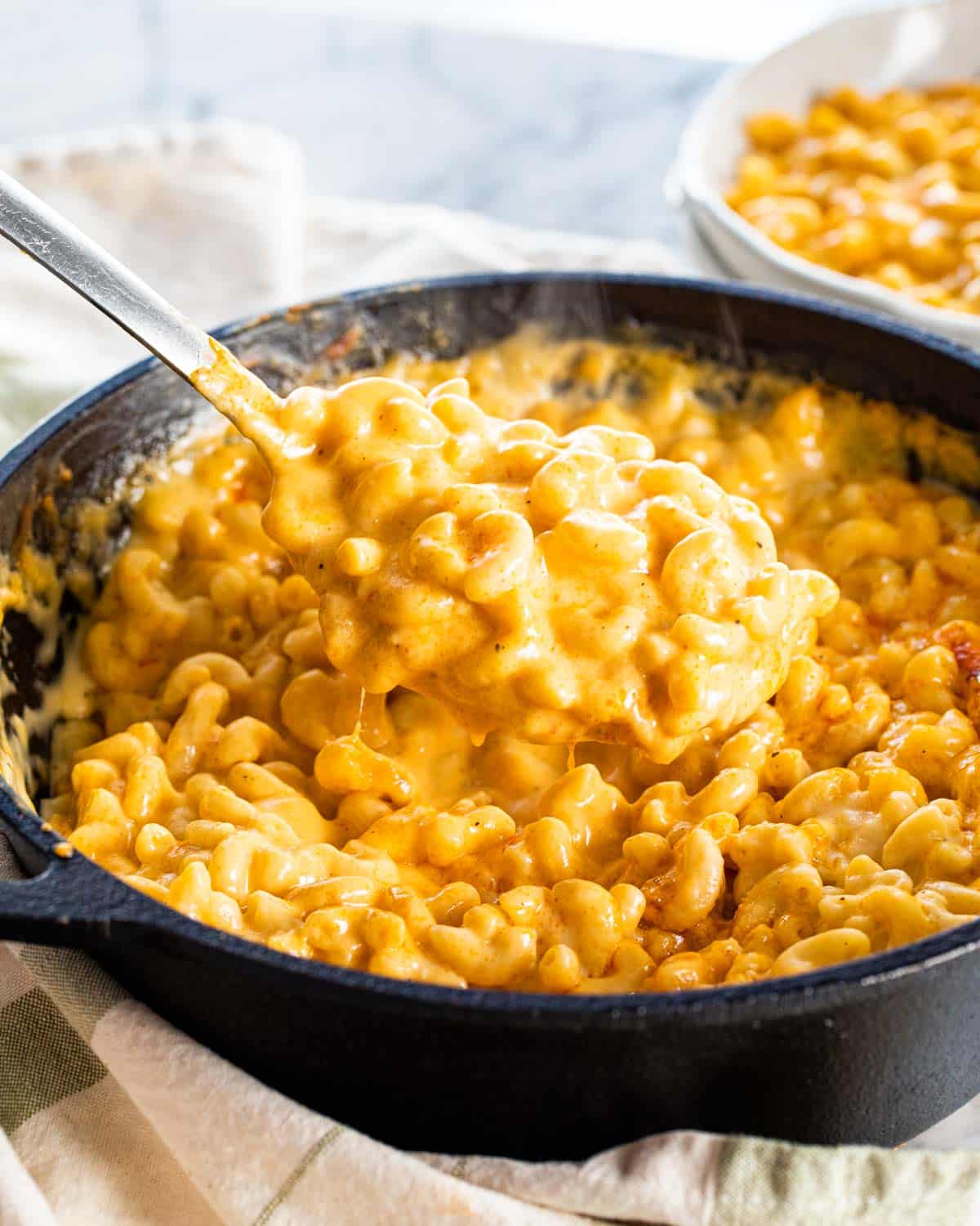 make a cheese rue for mac and cheese